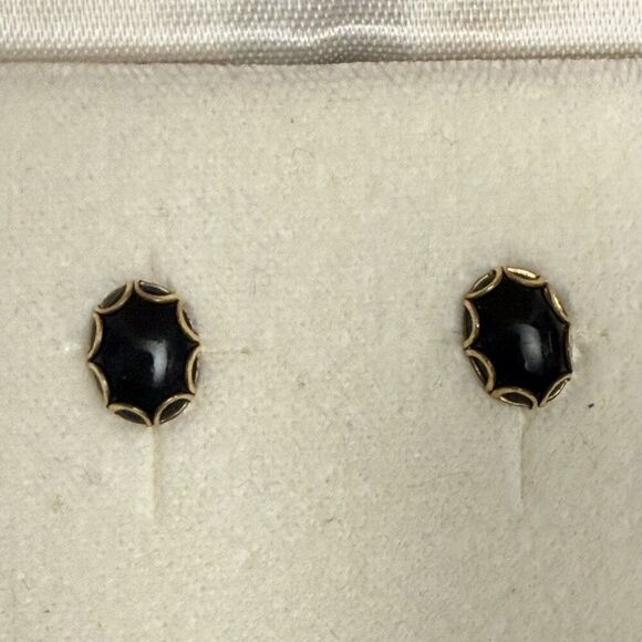 Vintage Estate 12k YELLOW GOLD ONYX OVAL STUD EARRINGS Mark Christopher Hawaii - Picture 4 of 14